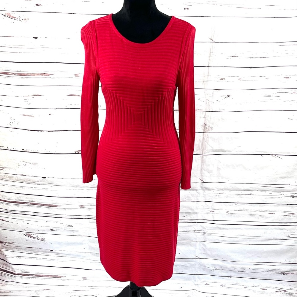 Calvin Klein Sweater Dress Womens Size M Red Long Sleeves Round Neck.